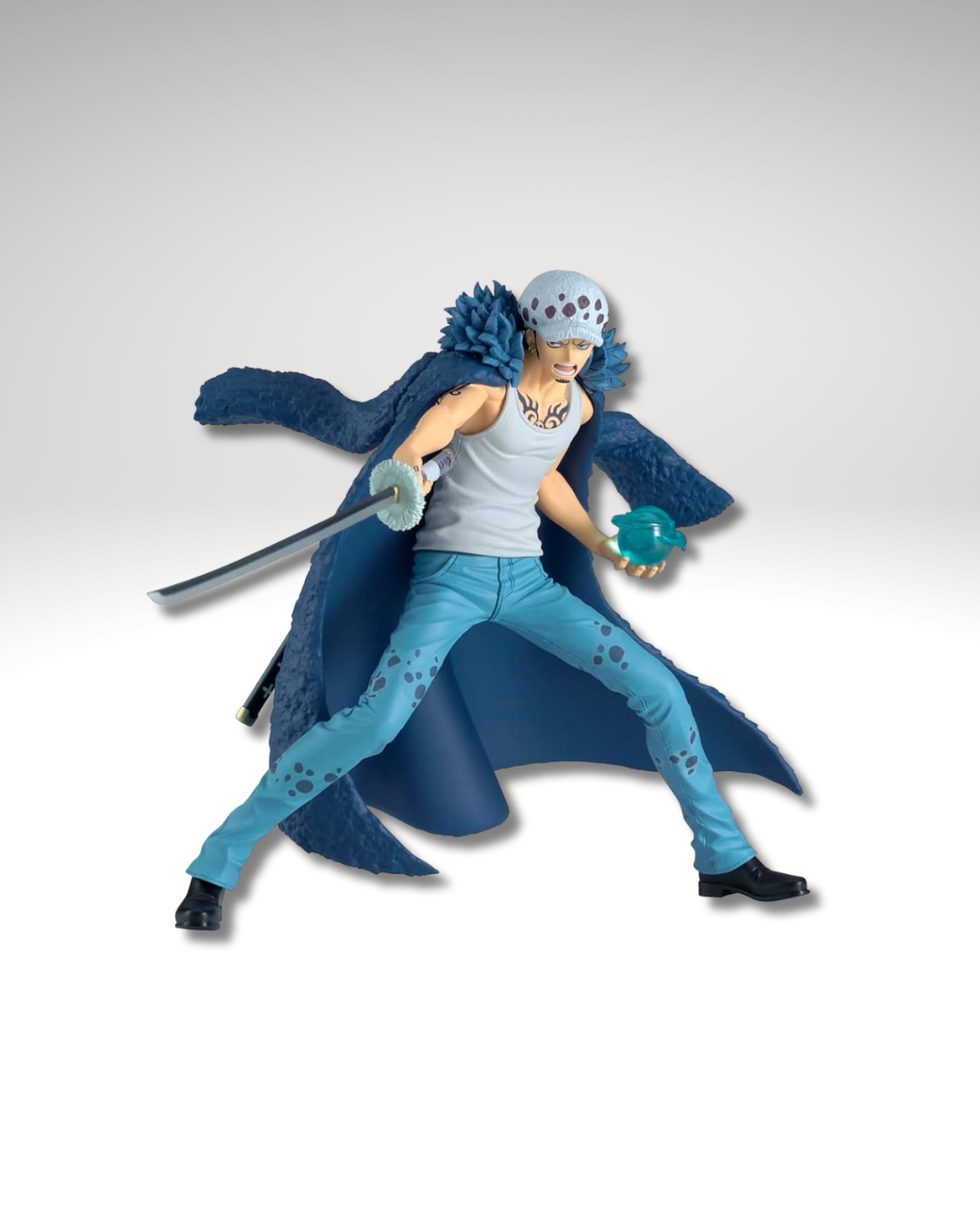 ONE PEICE LAW FIGURE